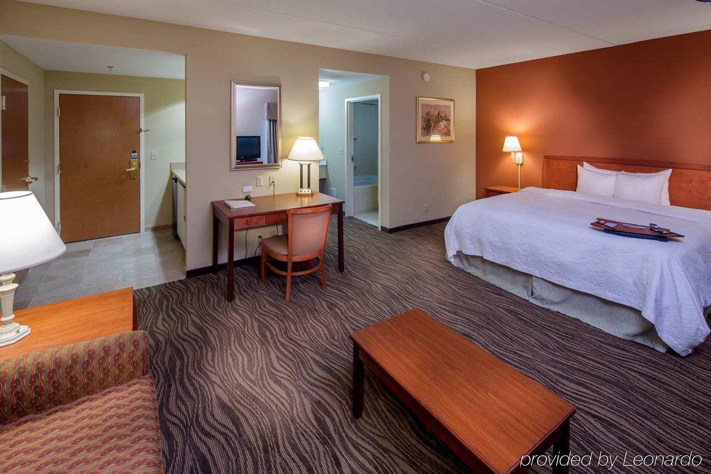 Hampton Inn & Suites Augusta West Ngoại thất bức ảnh